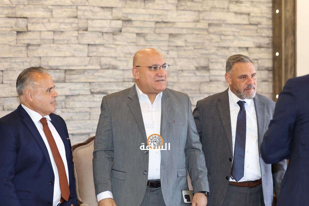 Madar Al-Saa Images 0.819436635895652