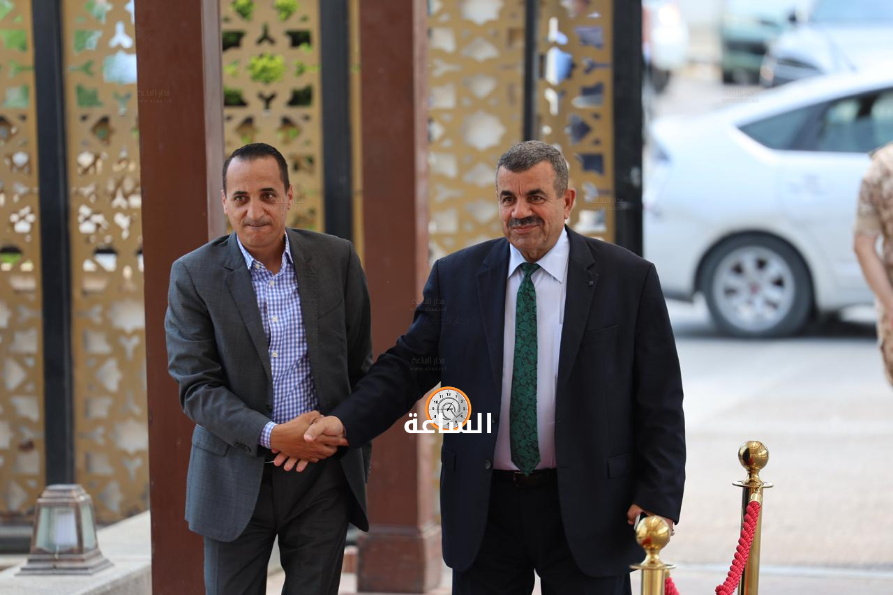 Madar Al-Saa Images 0.9244518013873927