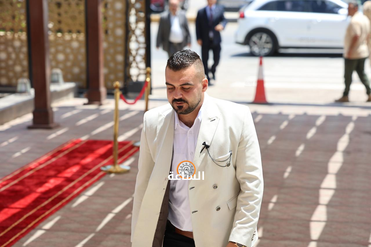 Madar Al-Saa Images 0.6150070674890685