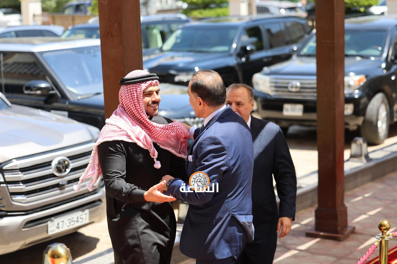 Madar Al-Saa Images 0.5464026477539196