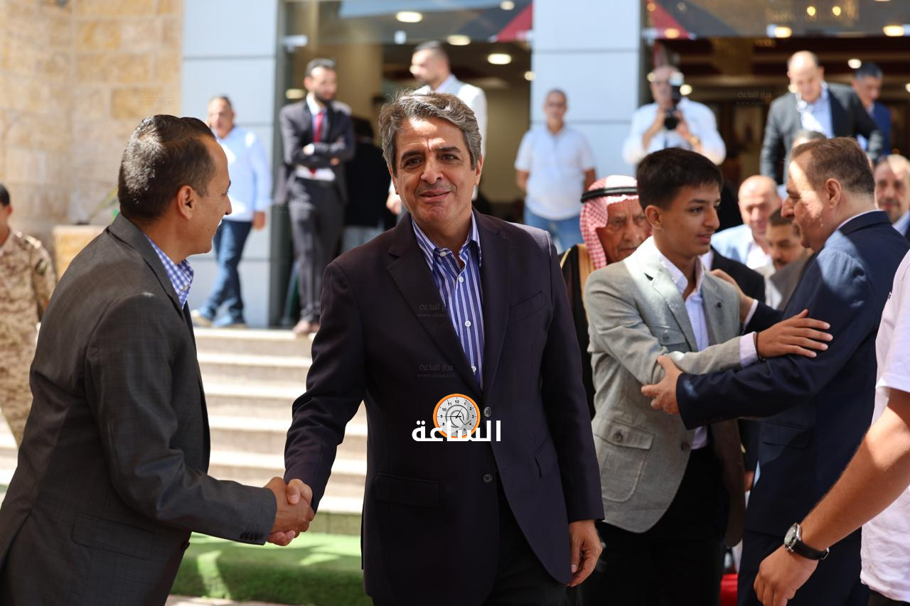 Madar Al-Saa Images 0.23855084275392036