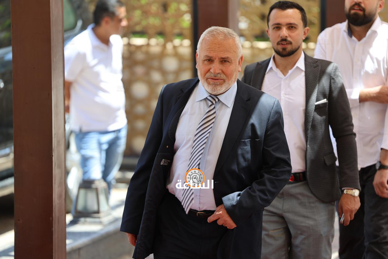 Madar Al-Saa Images 0.35590062568403025