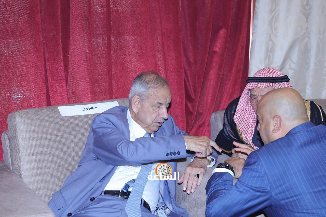 Madar Al-Saa Images 0.38240555253127073