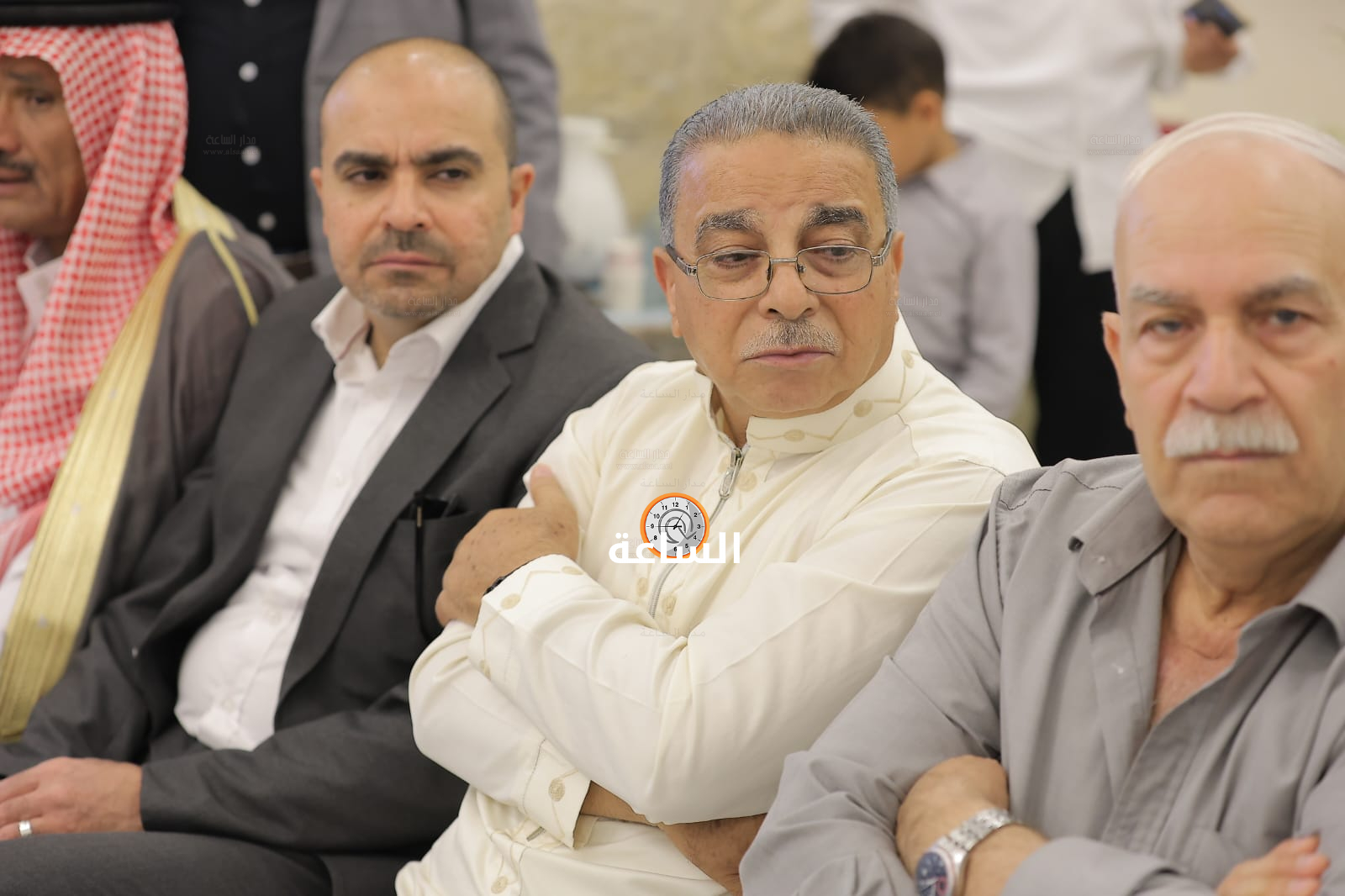Madar Al-Saa Images 0.3598809224525037