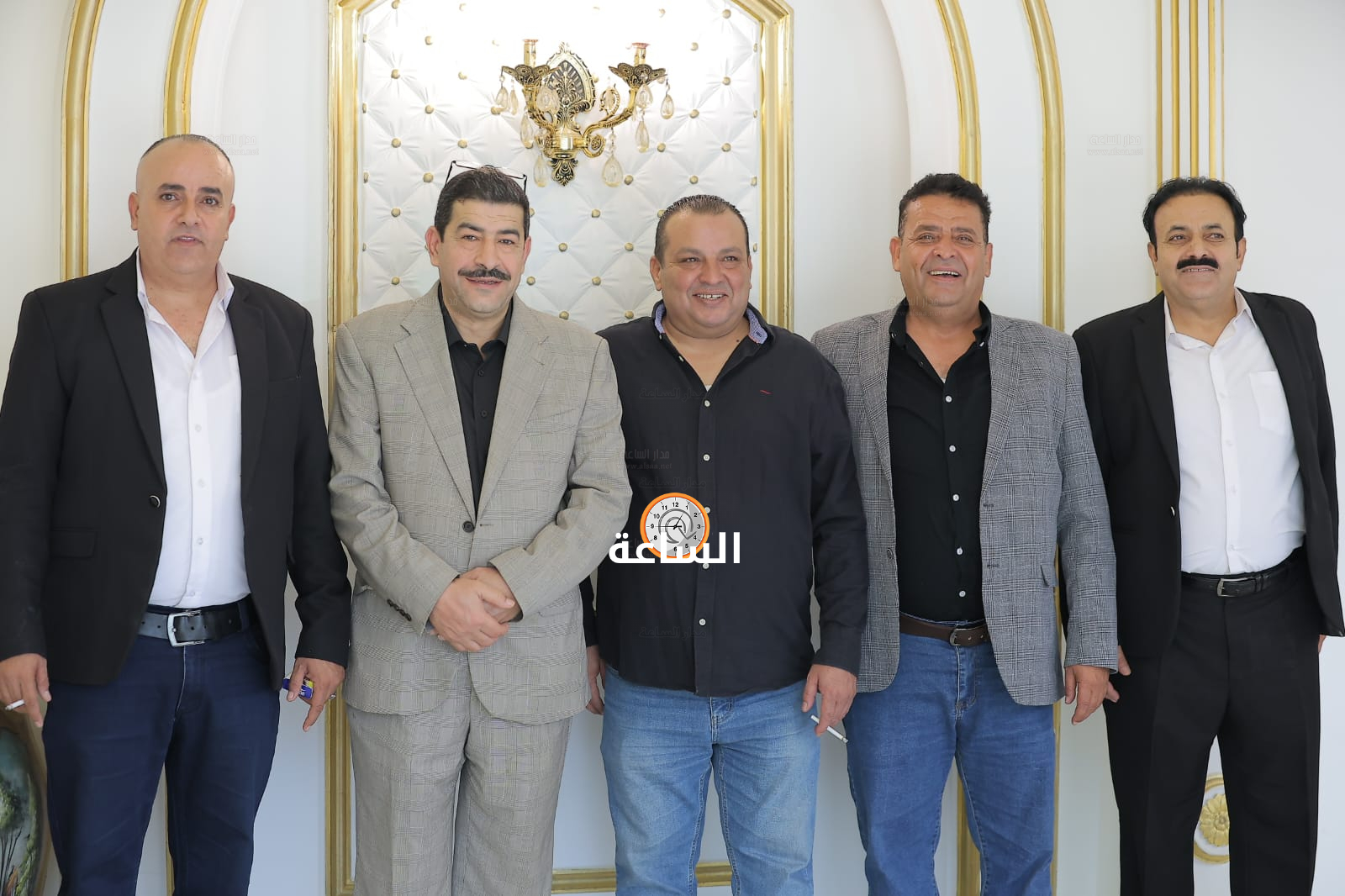 Madar Al-Saa Images 0.2282675240254448