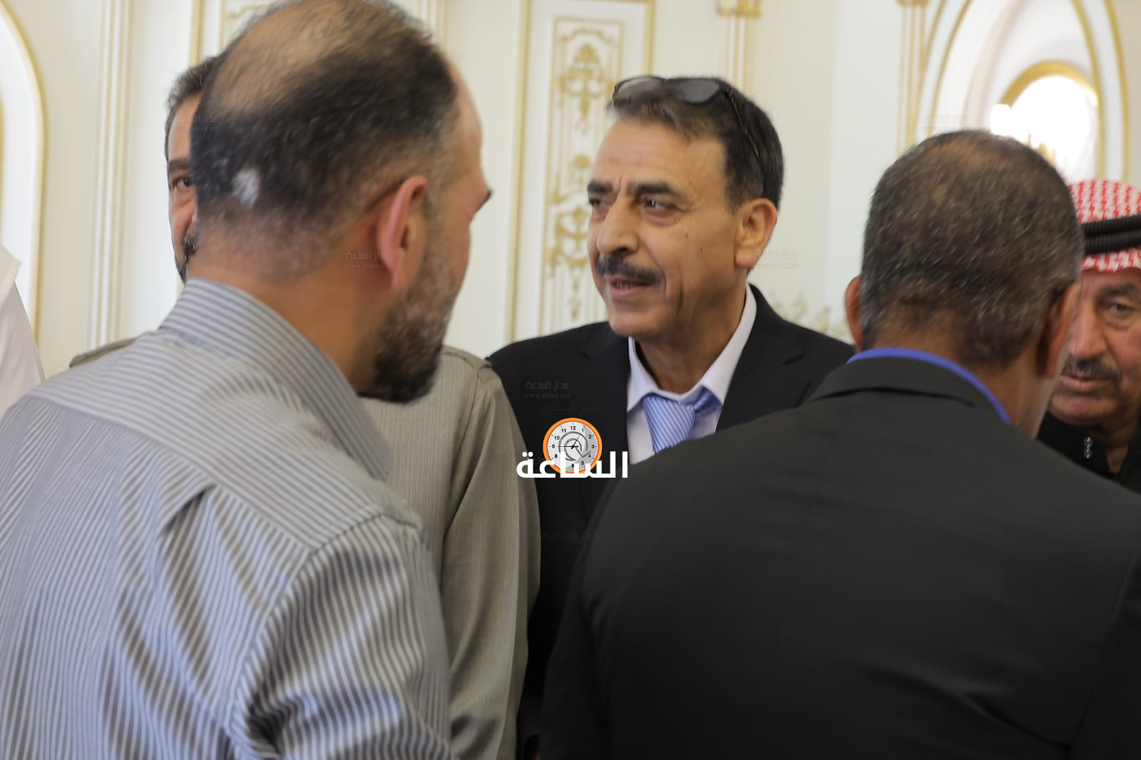 Madar Al-Saa Images 0.7357419030828732