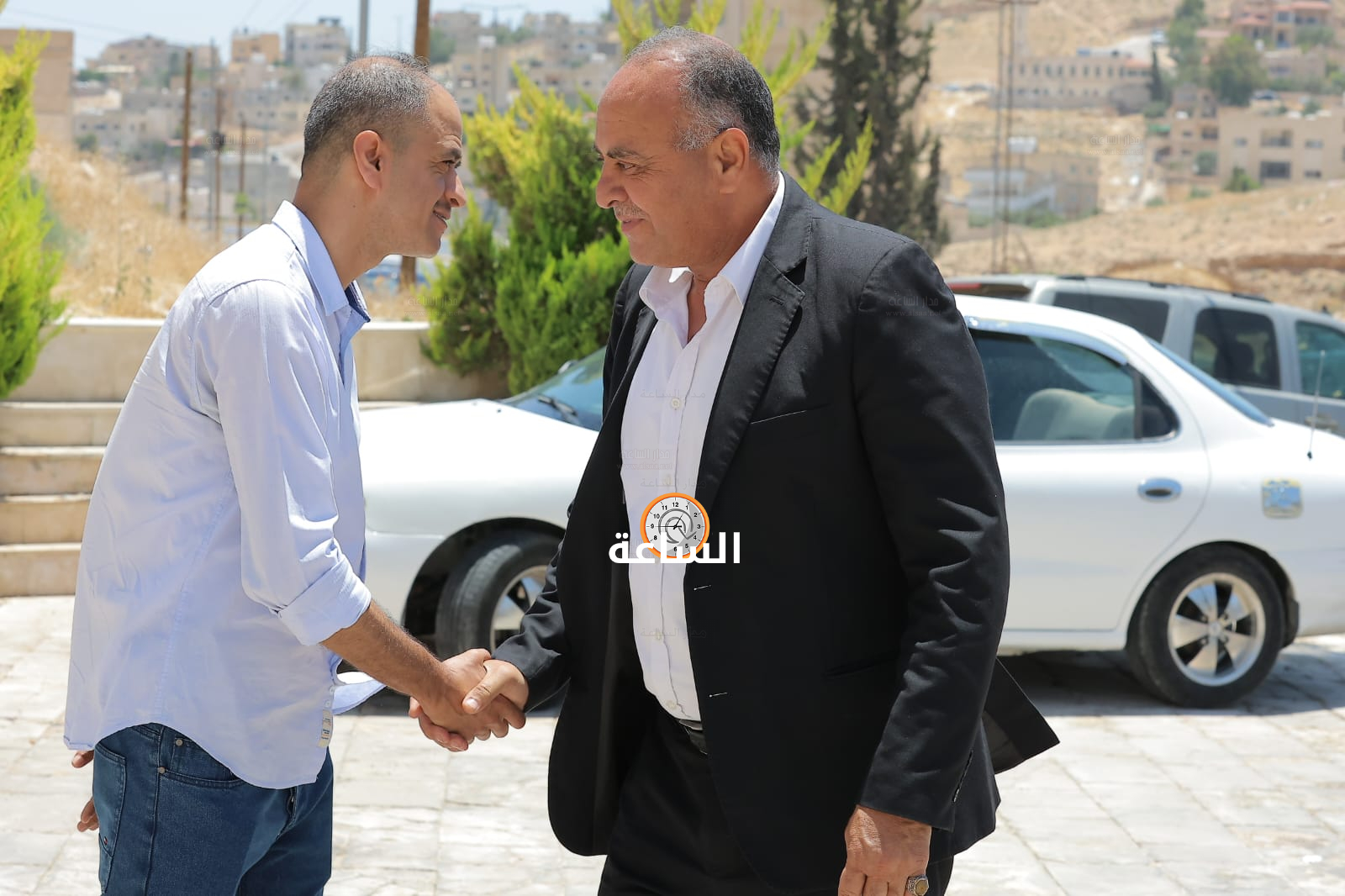 Madar Al-Saa Images 0.012424667356957131