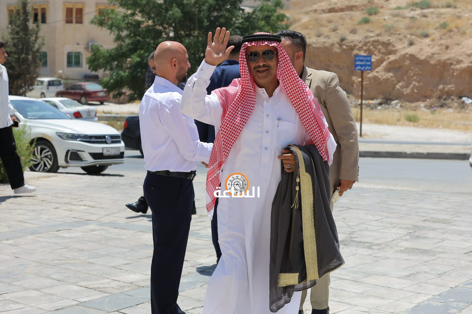 Madar Al-Saa Images 0.5399546384693265