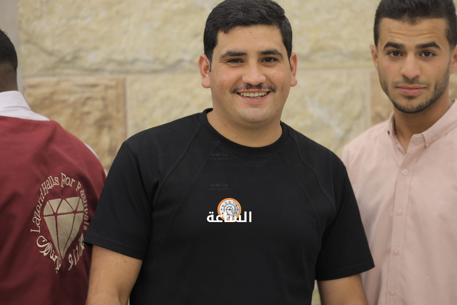 Madar Al-Saa Images 0.16369602842443243
