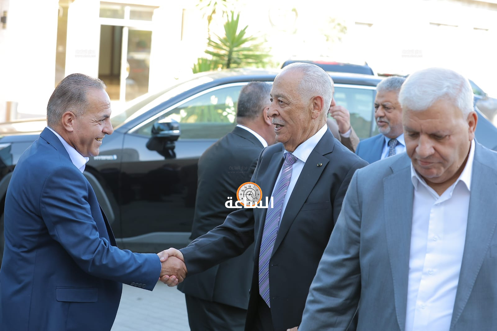 Madar Al-Saa Images 0.6071543435204941