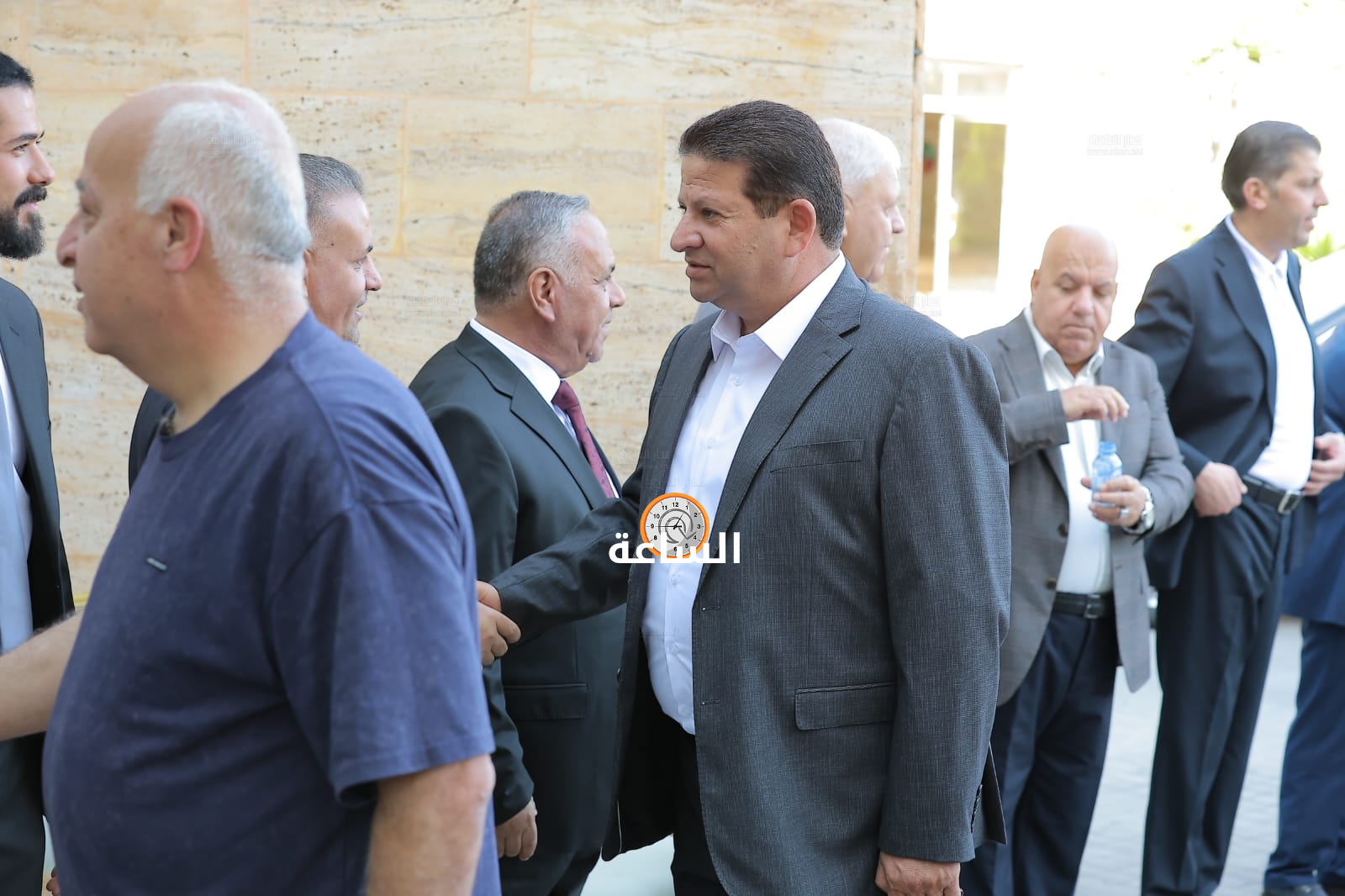 Madar Al-Saa Images 0.5328058392417536