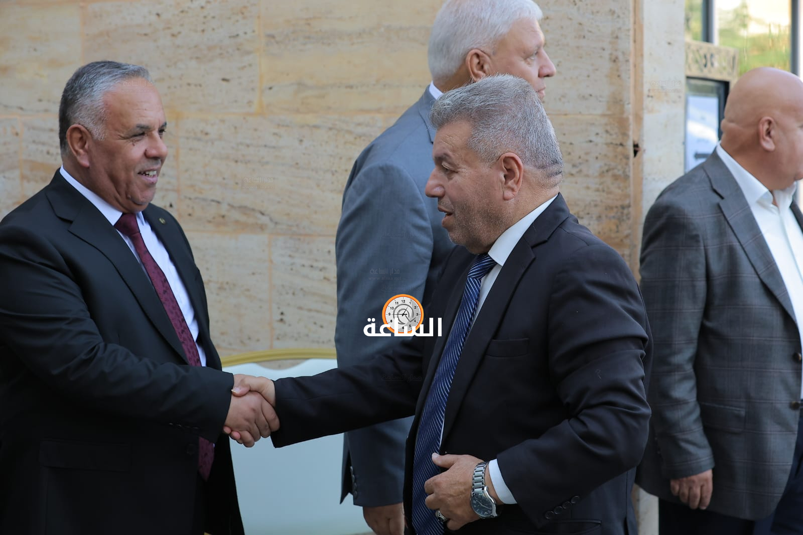 Madar Al-Saa Images 0.2587764518311002