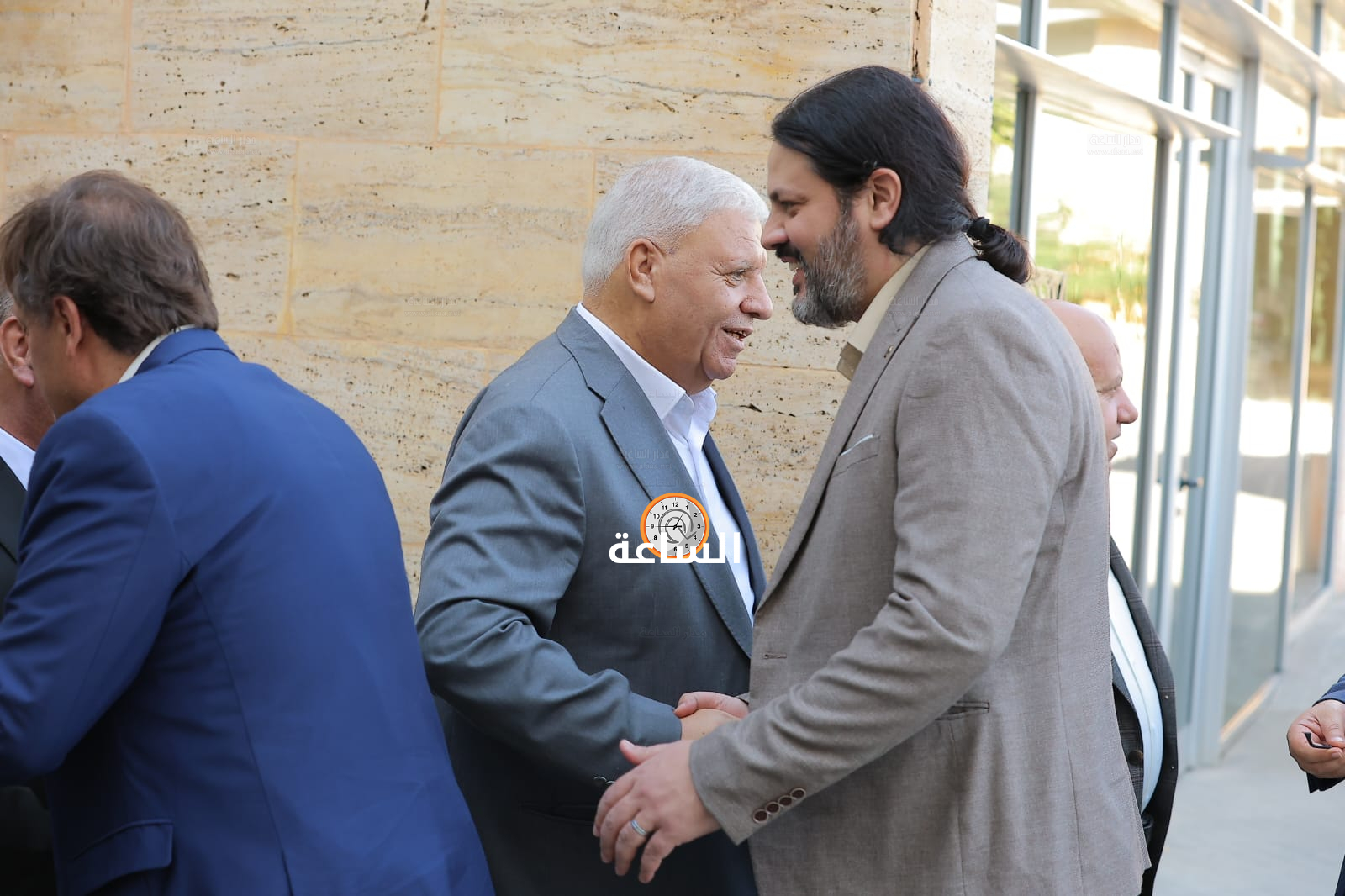 Madar Al-Saa Images 0.43614656357102355