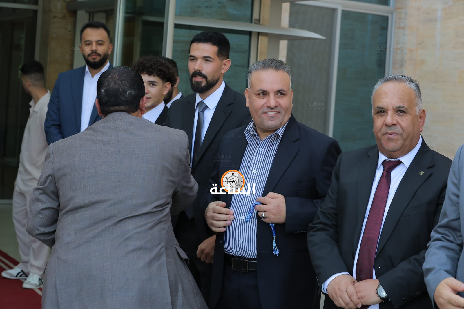 Madar Al-Saa Images 0.9568095031058406