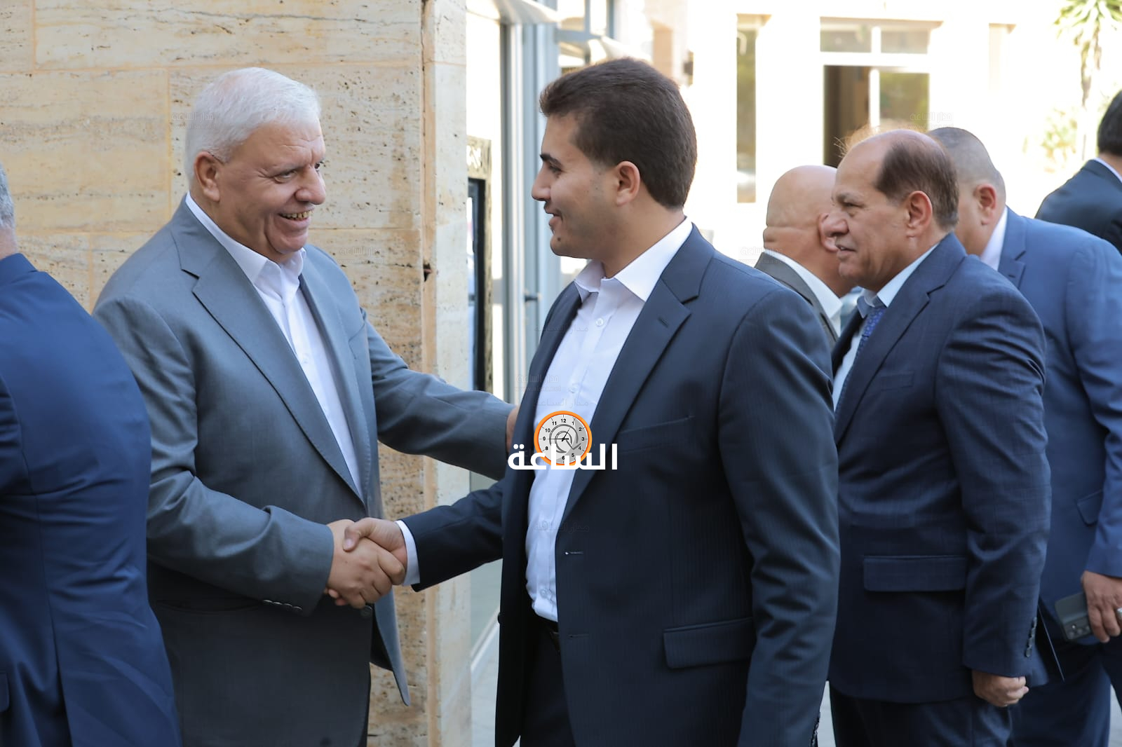 Madar Al-Saa Images 0.9959001557752348