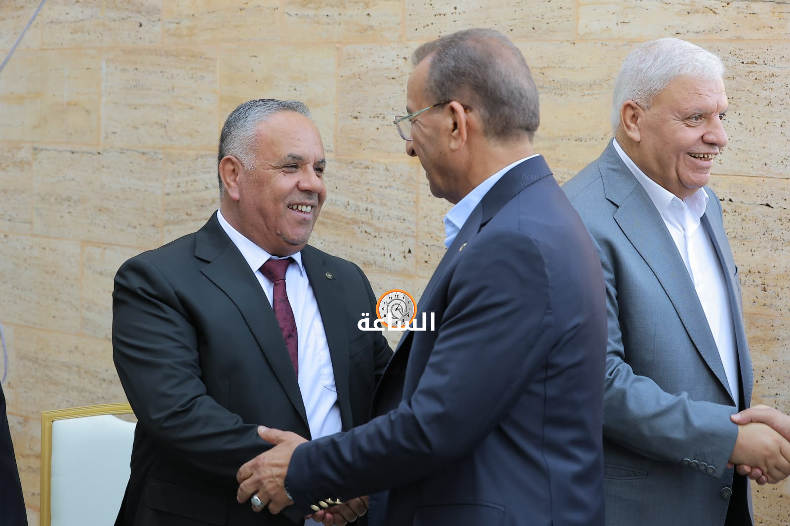Madar Al-Saa Images 0.8272823384683619