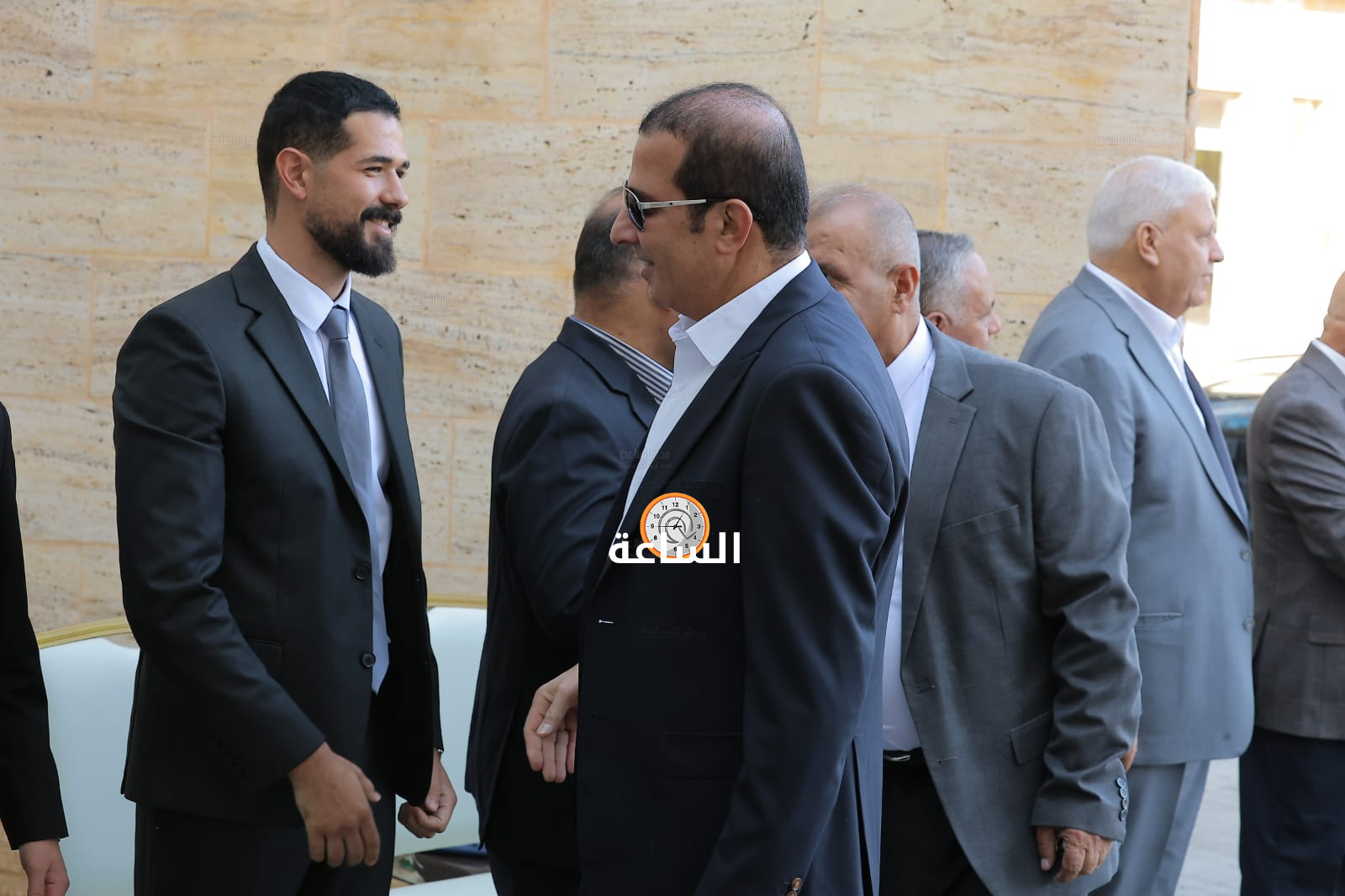 Madar Al-Saa Images 0.9708073226738116