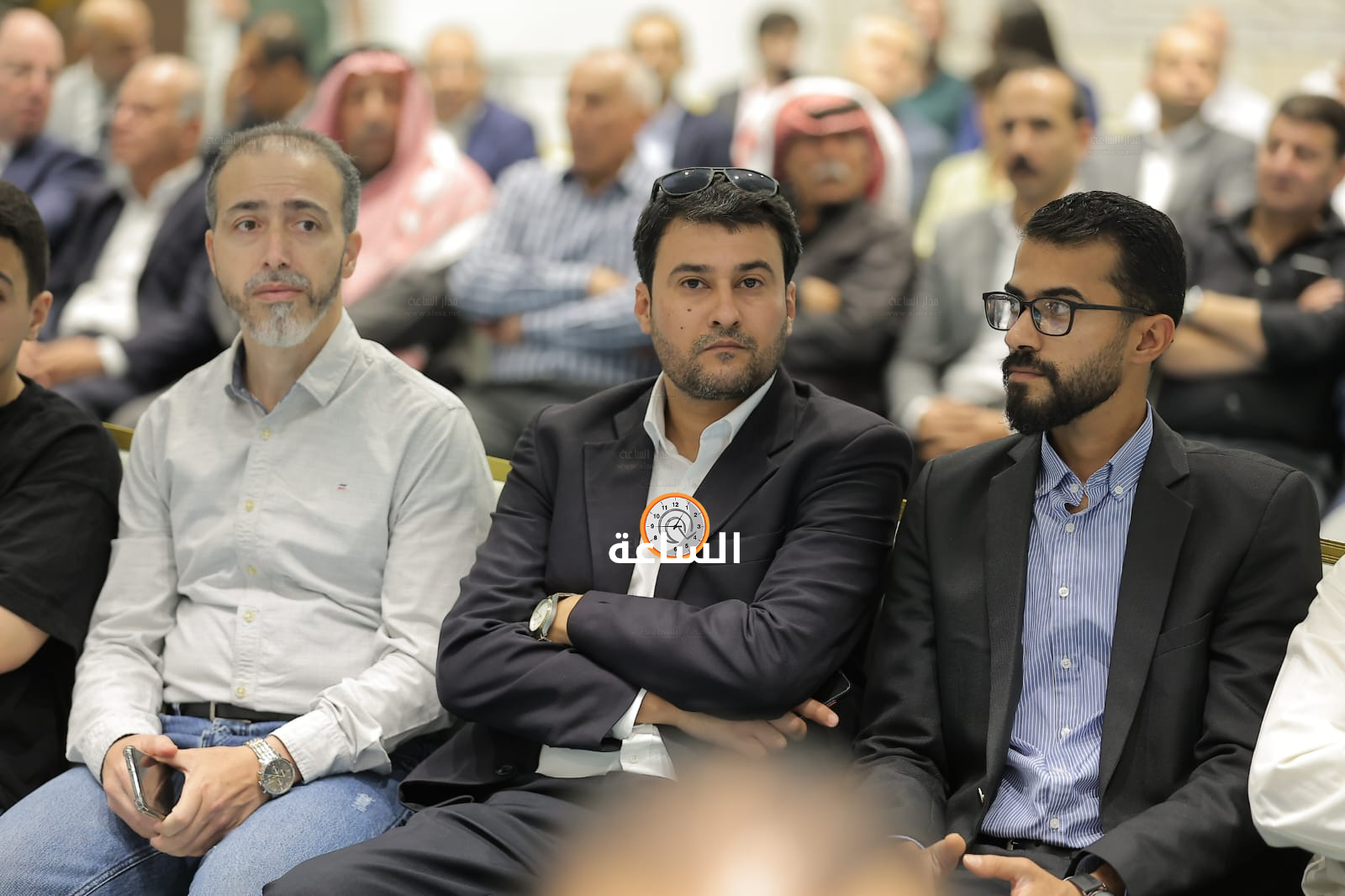 Madar Al-Saa Images 0.03574537149396129