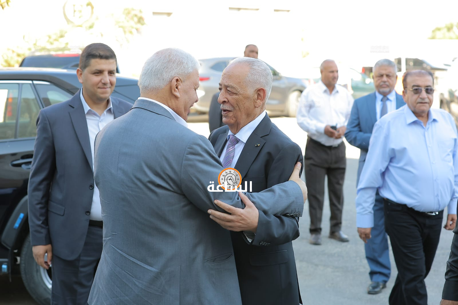 Madar Al-Saa Images 0.059735730613359905