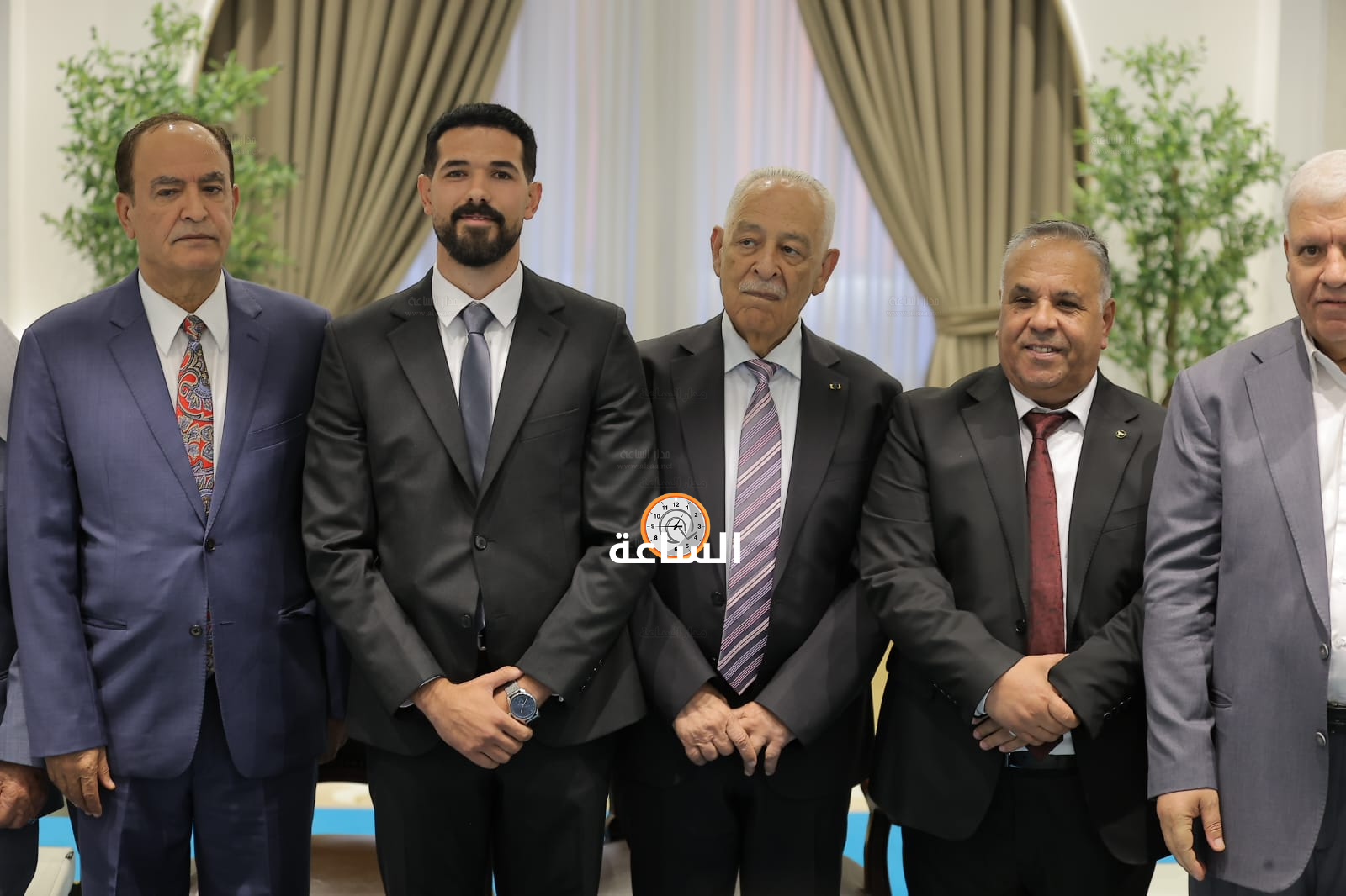 Madar Al-Saa Images 0.3355035610499053