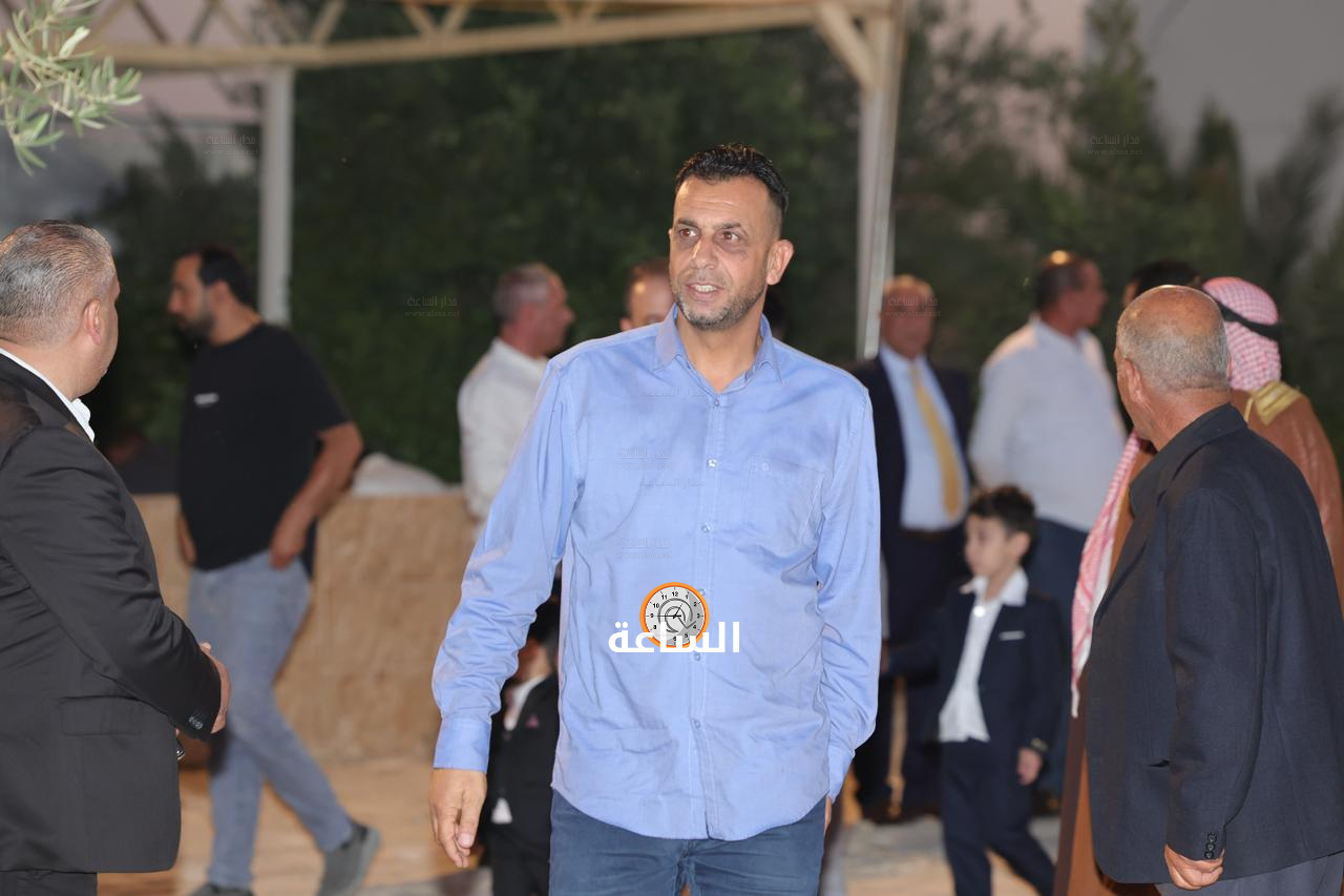 Madar Al-Saa Images 0.7866670051636881