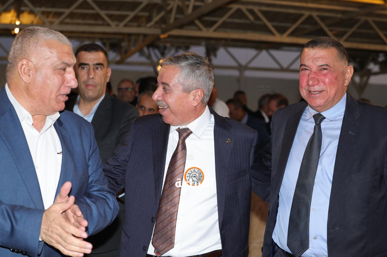 Madar Al-Saa Images 0.03753710017920675