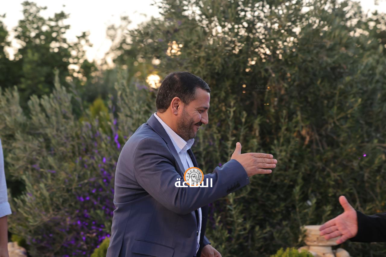 Madar Al-Saa Images 0.5681277795411311