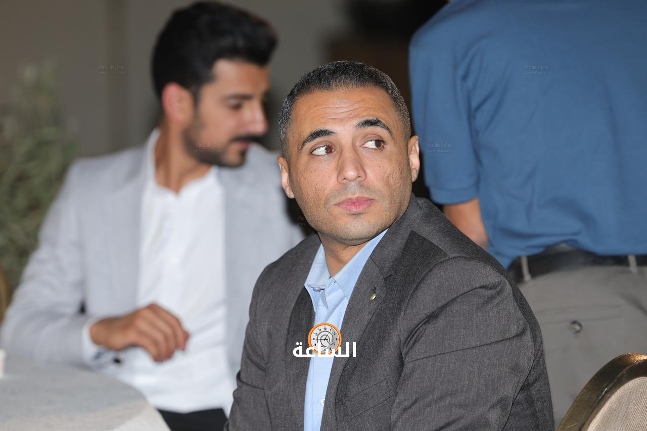 Madar Al-Saa Images 0.42400467860417
