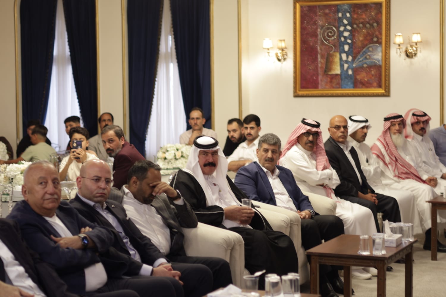 Madar Al-Saa Images 0.031087466927239182
