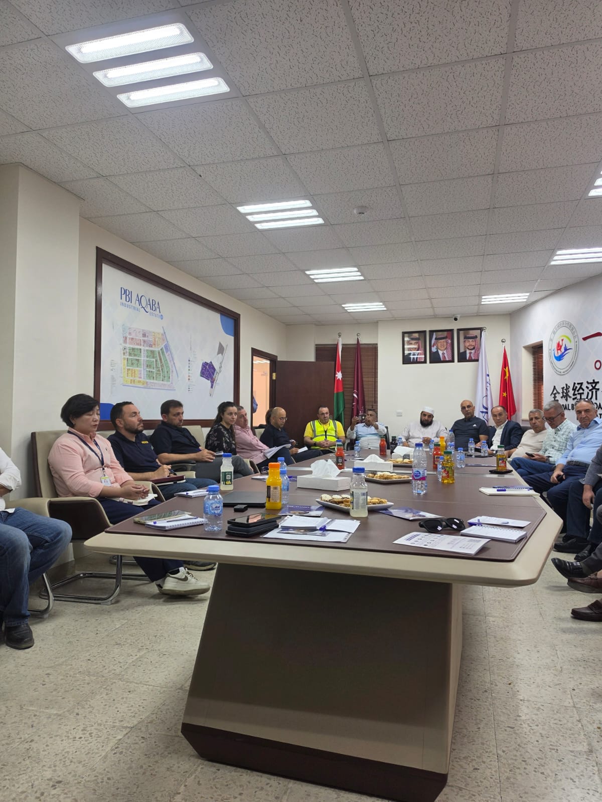 Madar Al-Saa Images 0.0719574917529876