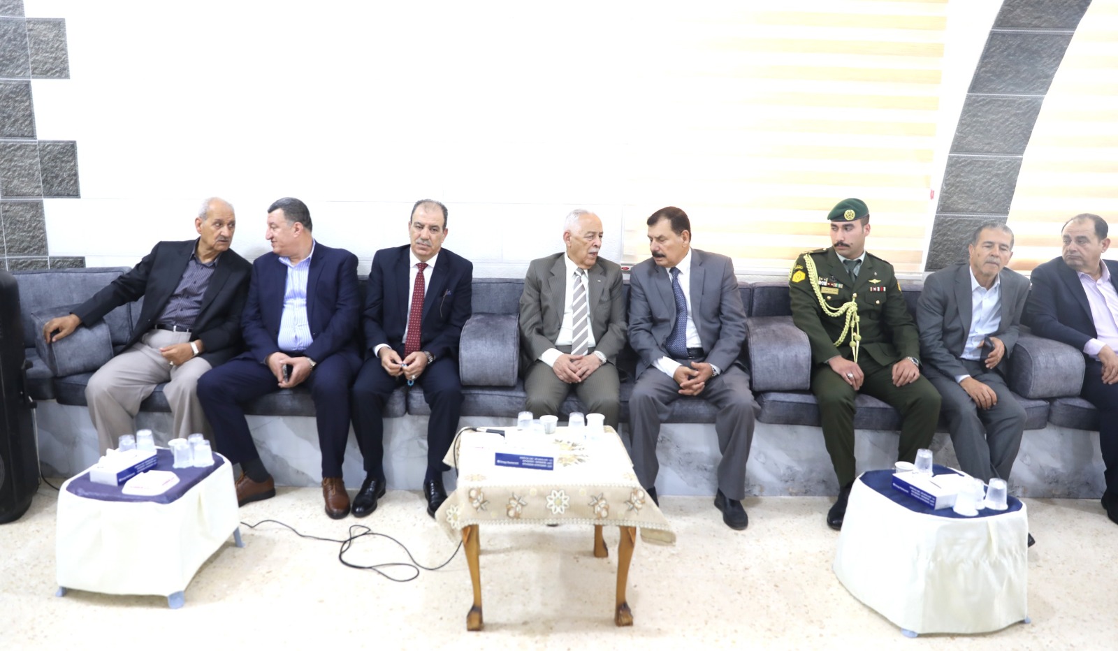 Madar Al-Saa Images 0.5620421339124175