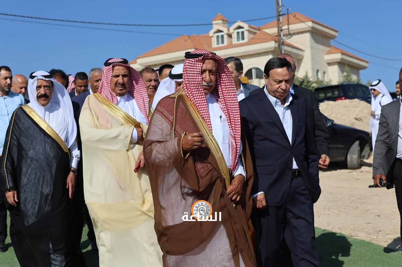 Madar Al-Saa Images 0.9641573913586675
