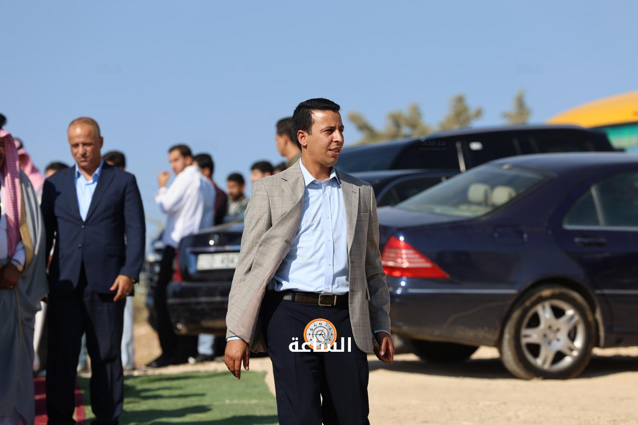Madar Al-Saa Images 0.18209129241554511