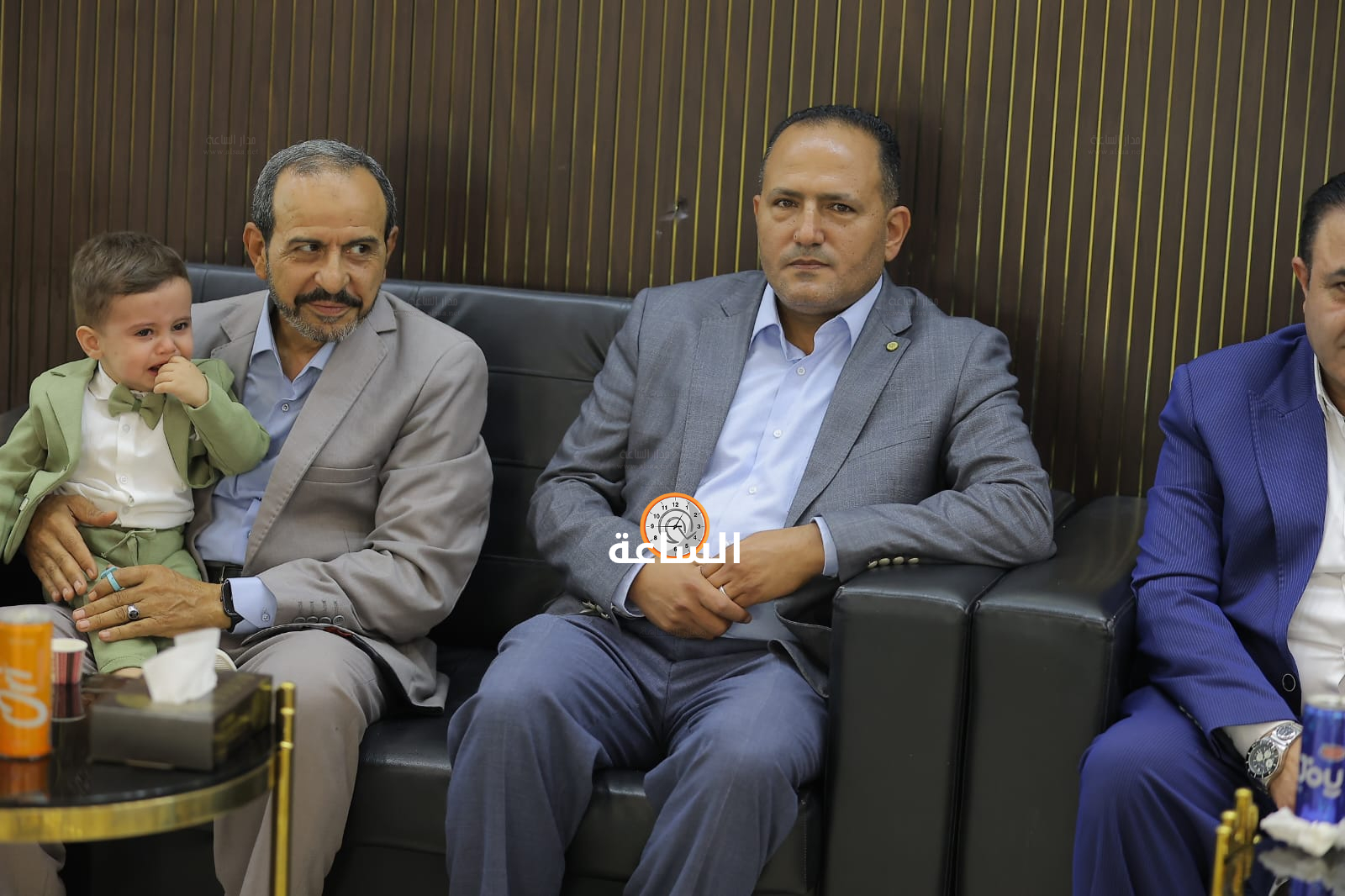 Madar Al-Saa Images 0.6984363023675001