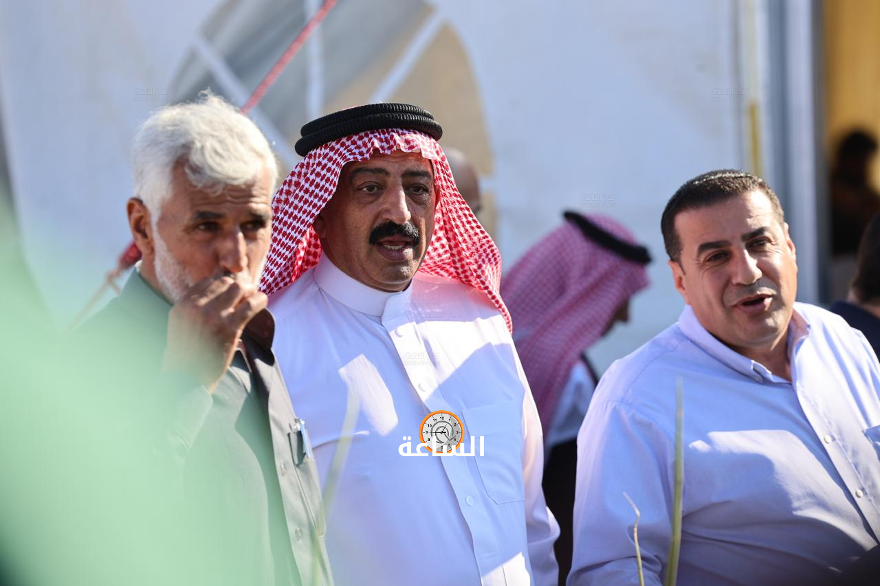 Madar Al-Saa Images 0.7096052321800057