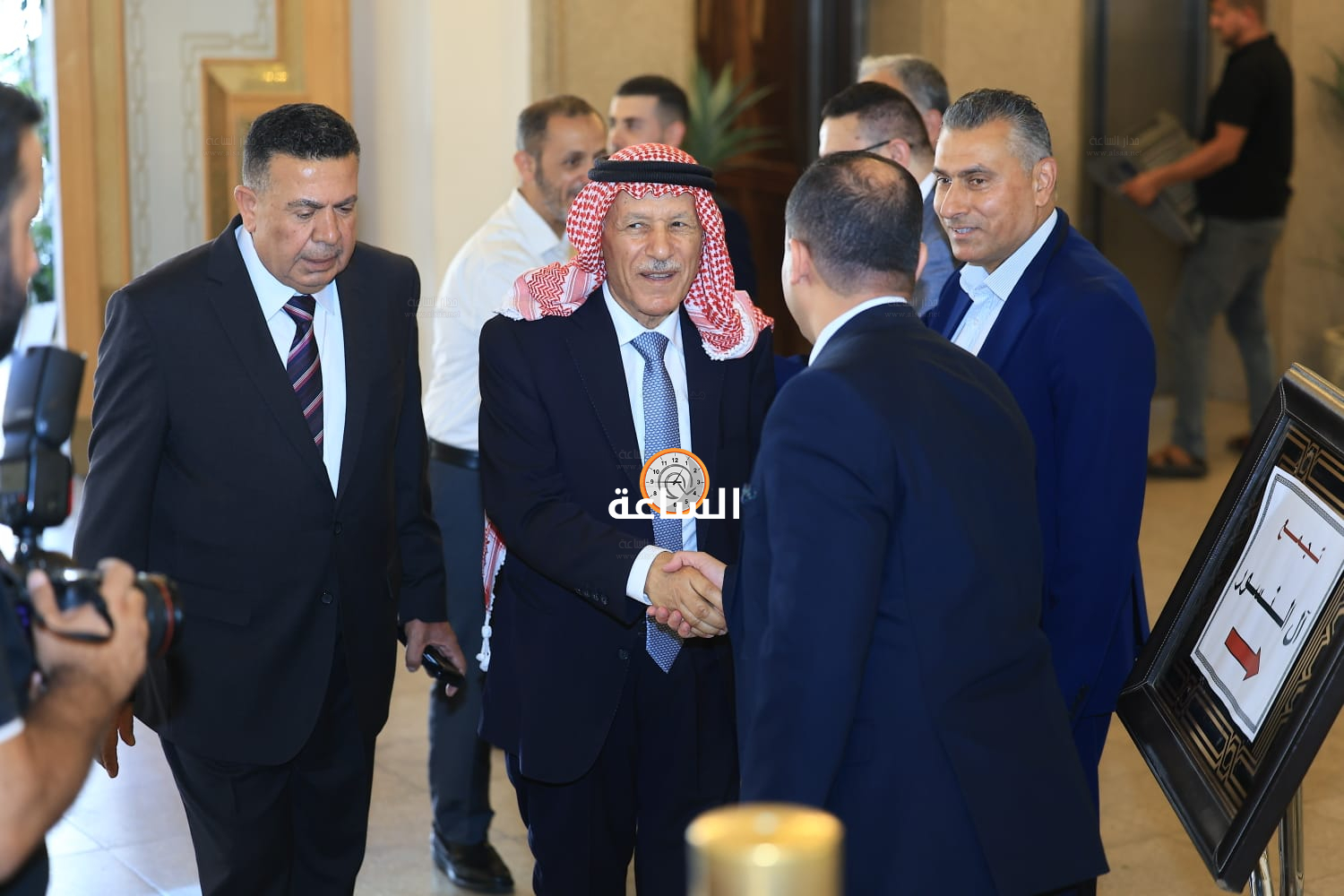 Madar Al-Saa Images 0.26884342512130766