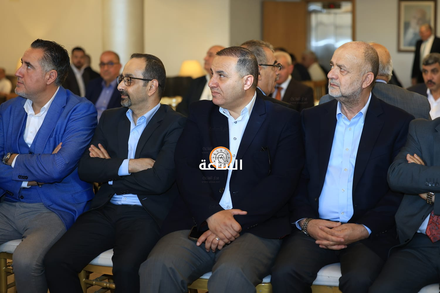 Madar Al-Saa Images 0.6817774960894004