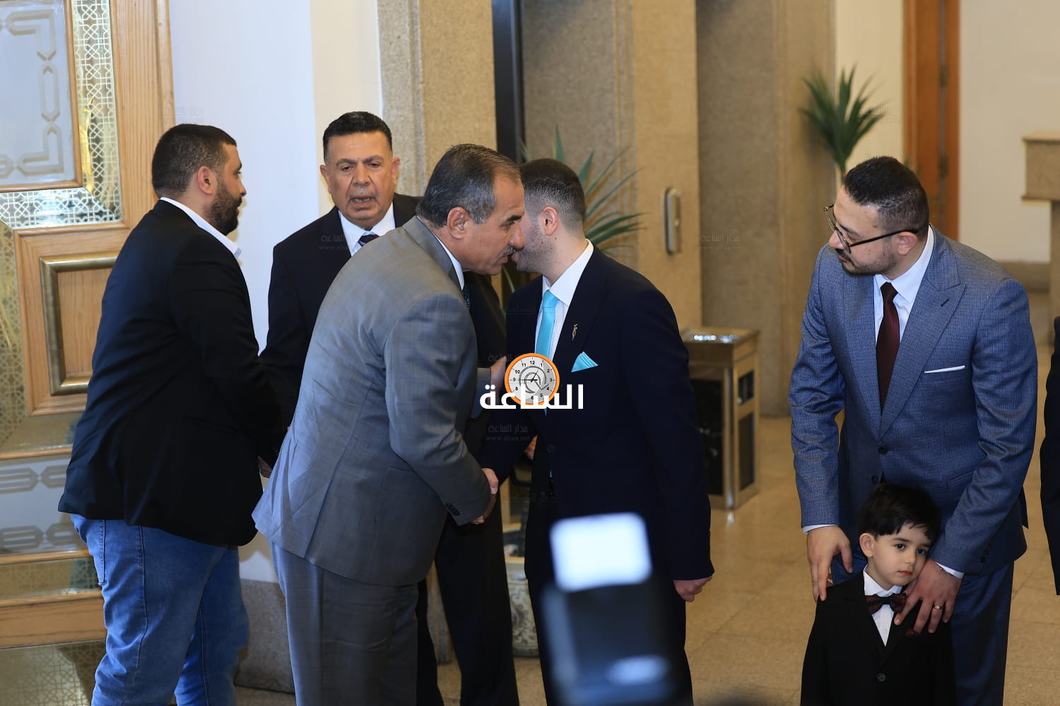 Madar Al-Saa Images 0.34693899109440407