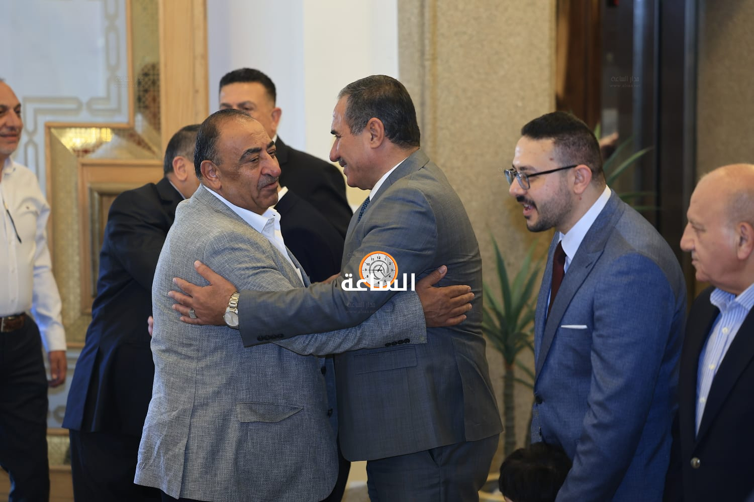 Madar Al-Saa Images 0.4658235894783235