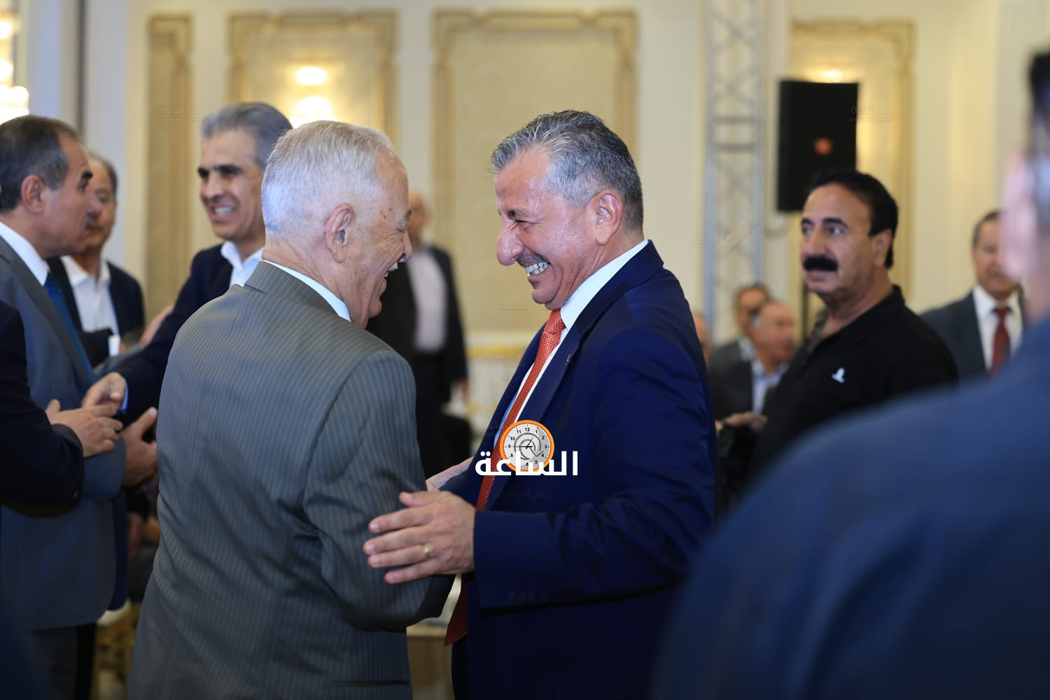 Madar Al-Saa Images 0.8486124324707219