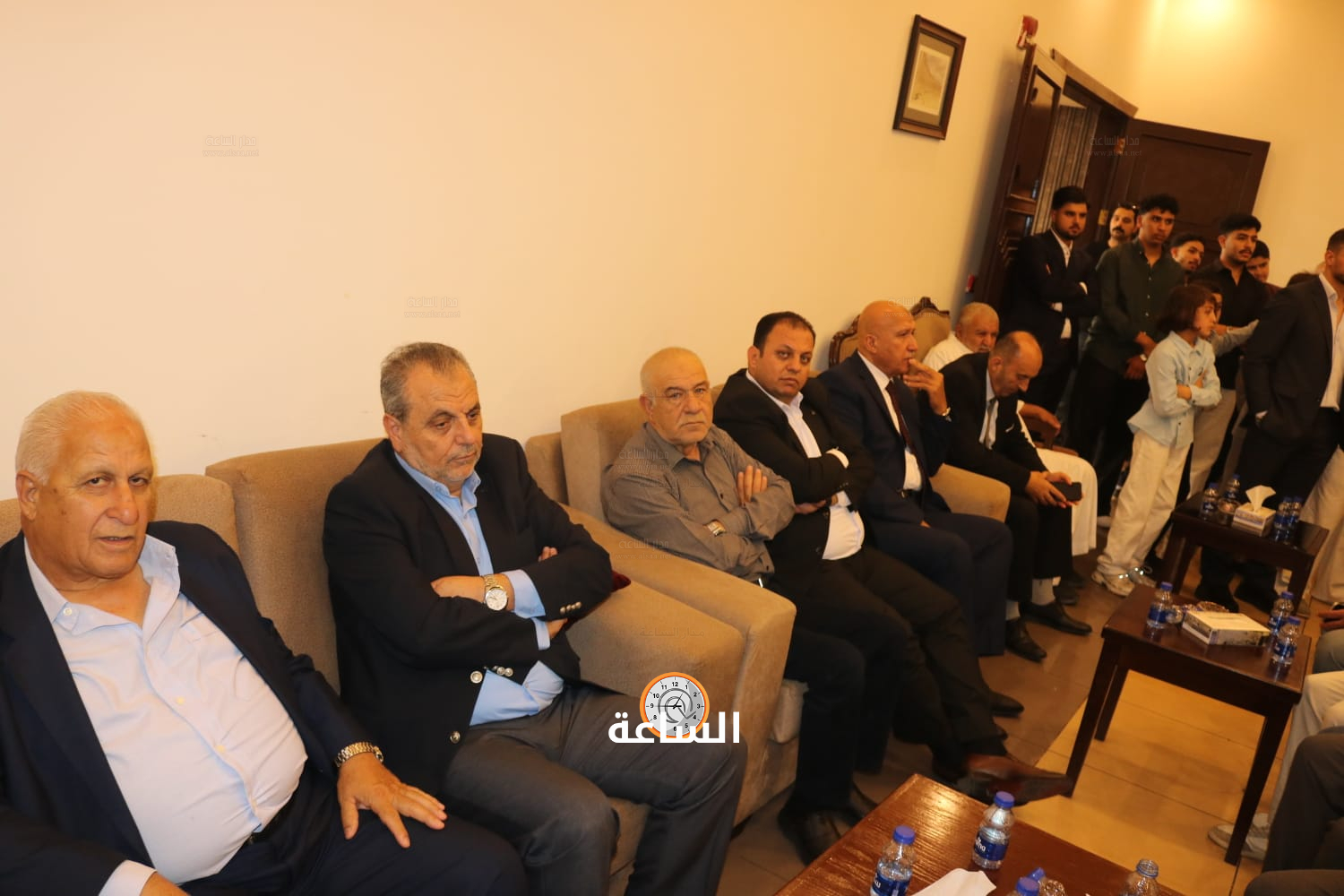 Madar Al-Saa Images 0.8510510329378345