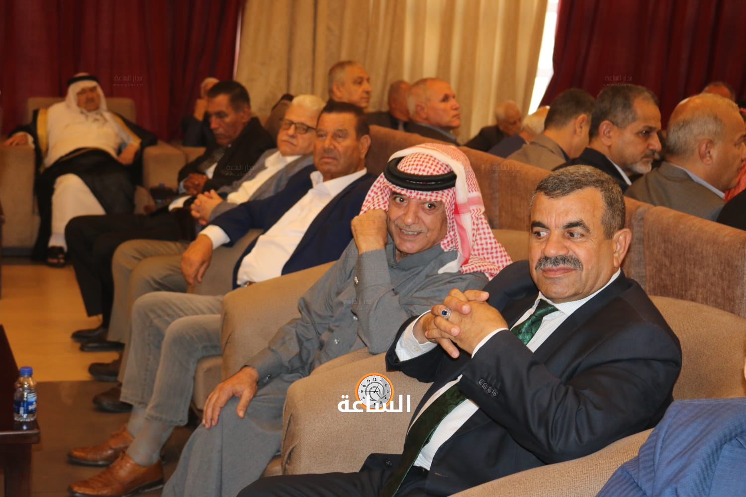 Madar Al-Saa Images 0.547779768504784