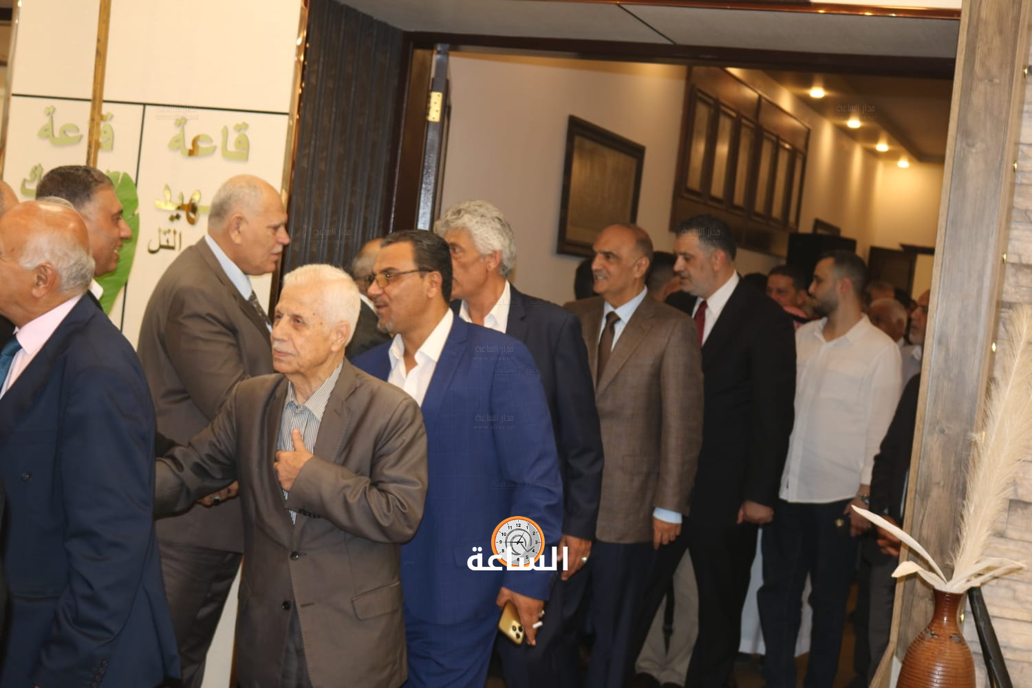 Madar Al-Saa Images 0.2736030330623873