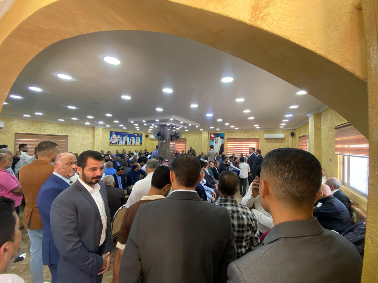 Madar Al-Saa Images 0.36583918738858334