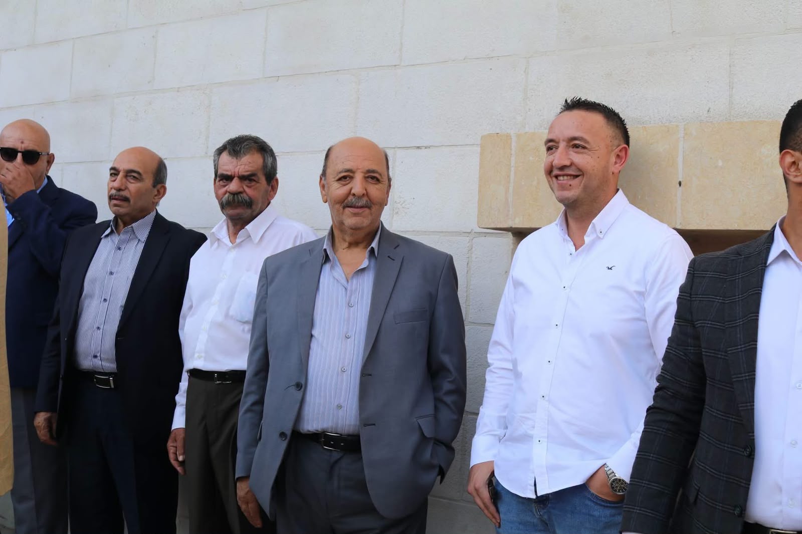 Madar Al-Saa Images 0.6565953986742268