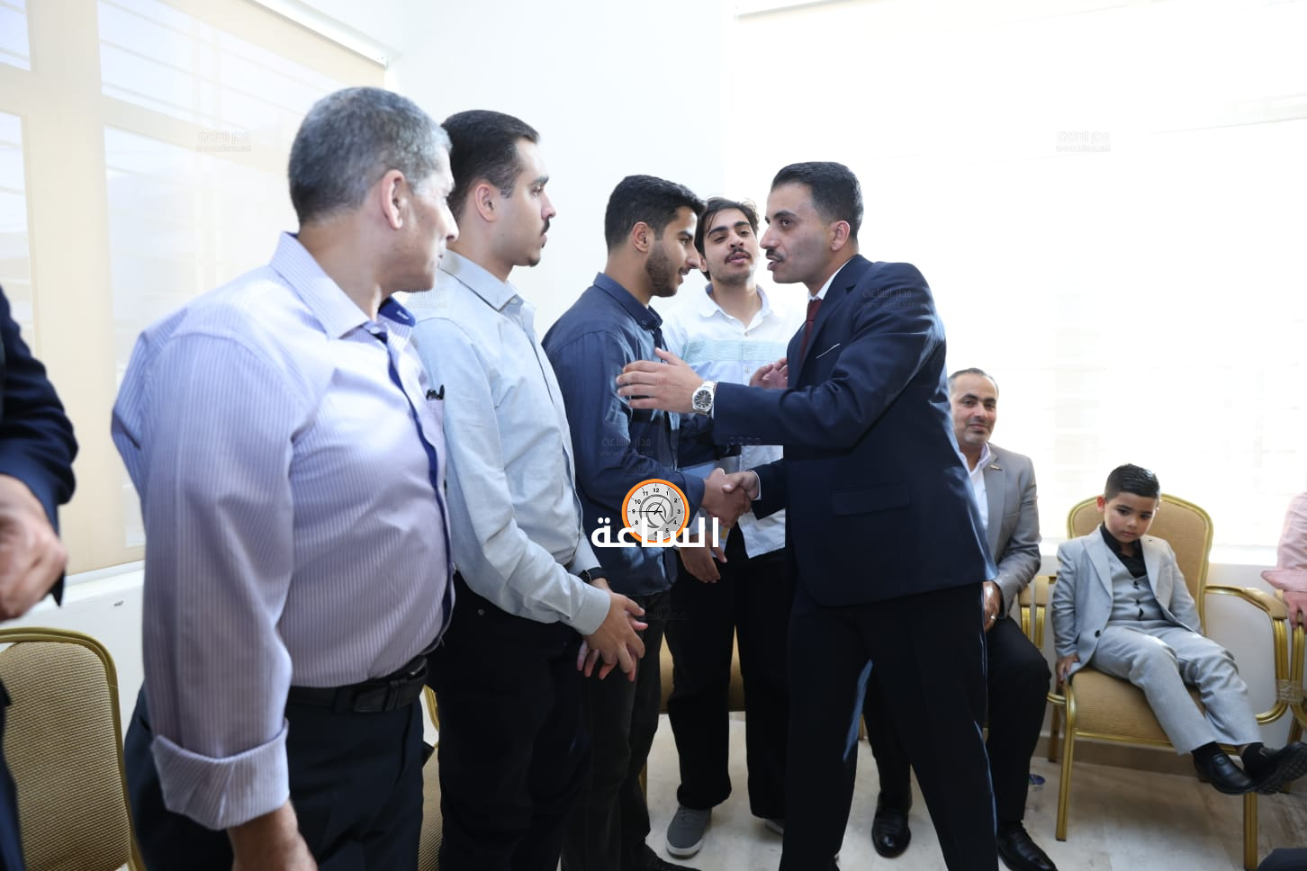 Madar Al-Saa Images 0.7661090336687849