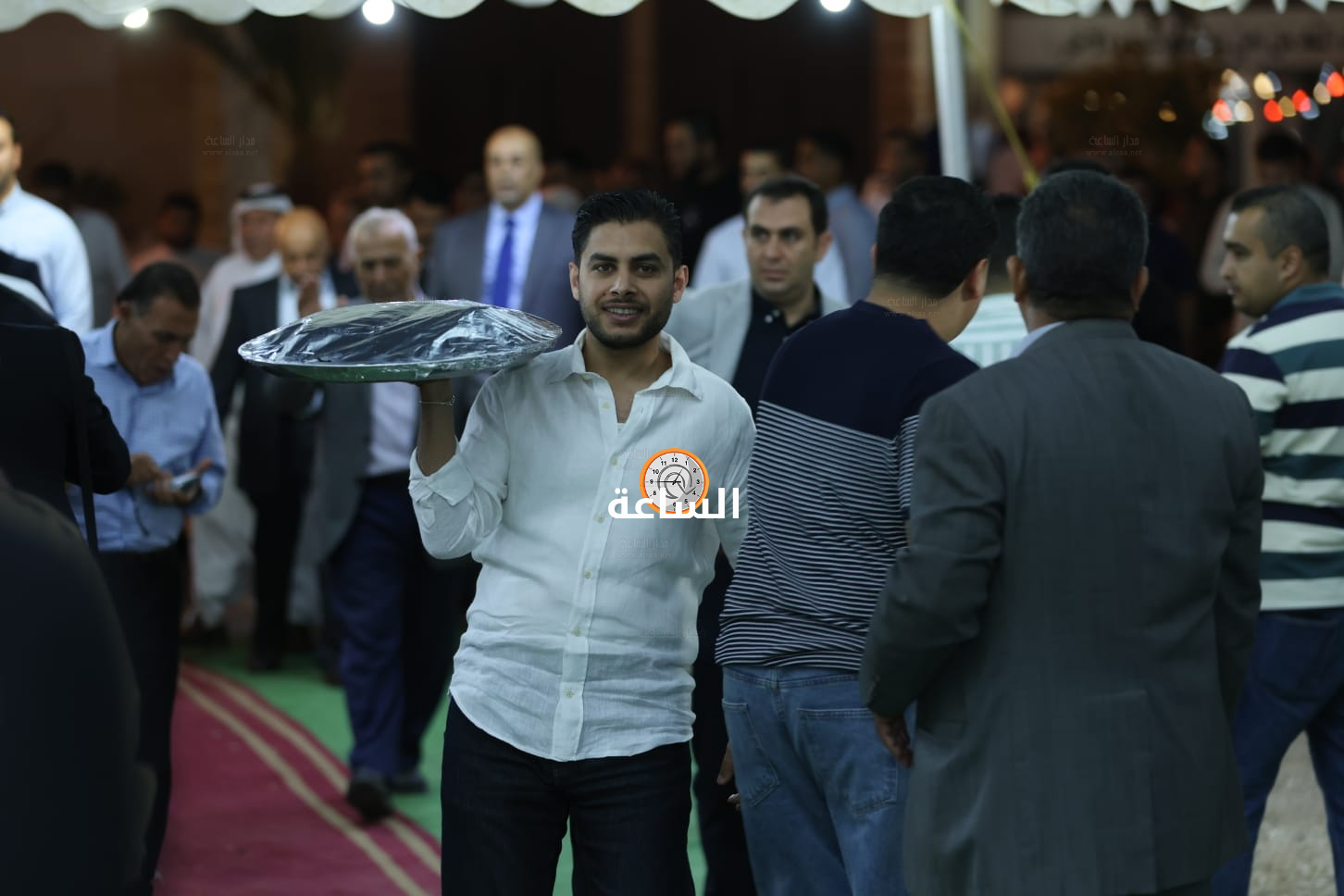 Madar Al-Saa Images 0.3741675538779775