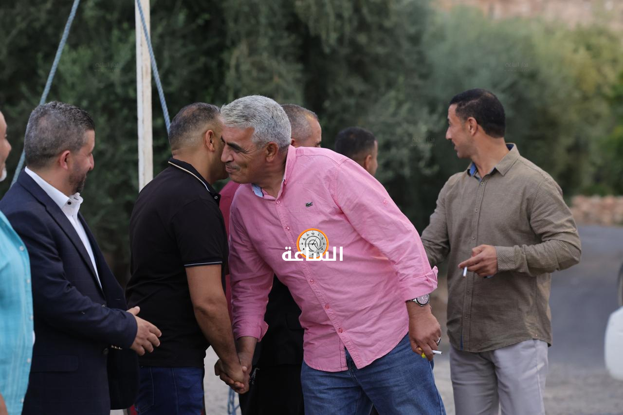Madar Al-Saa Images 0.7893120874040015