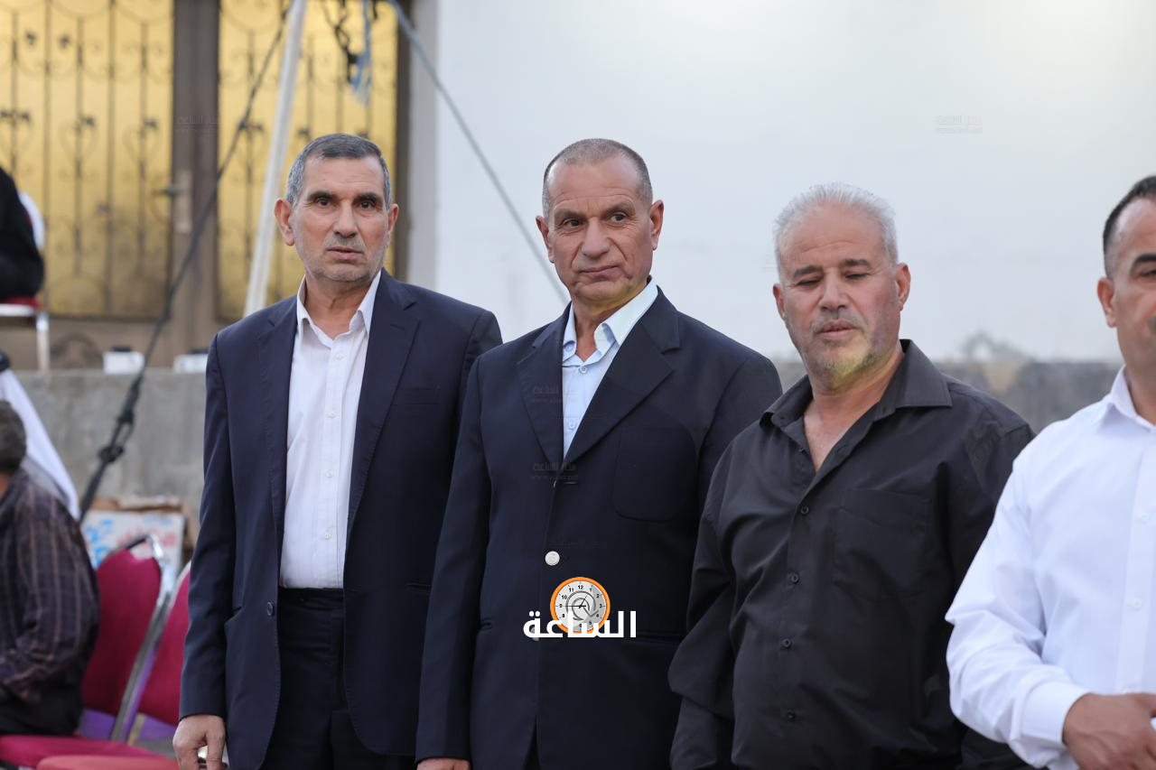 Madar Al-Saa Images 0.39564358895086527