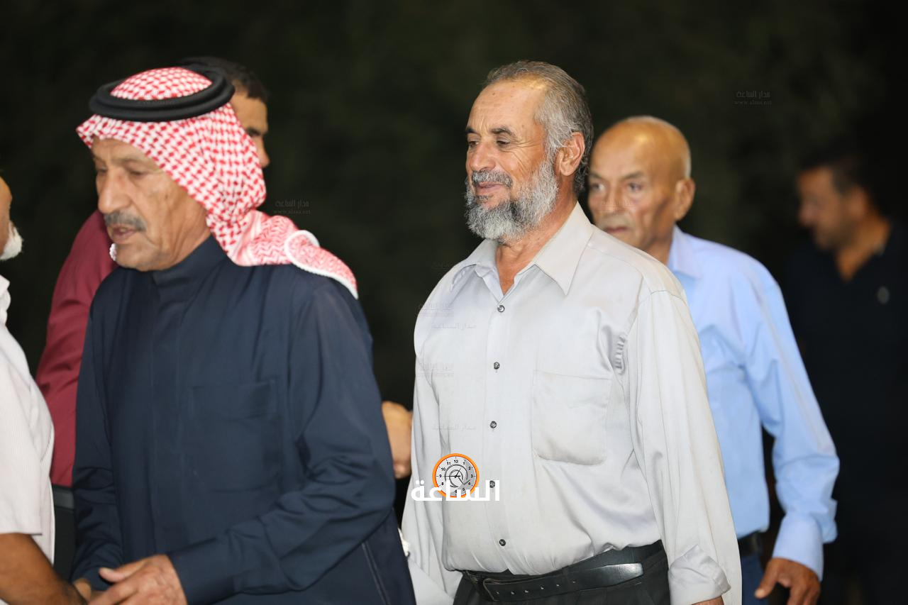Madar Al-Saa Images 0.020740064143834336